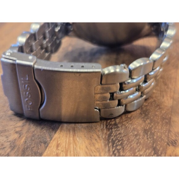 Fossil Blue BQ-9165 Mens 42mm Stainless Watch 100m Silver Dial New Battery 7" - Picture 7 of 10